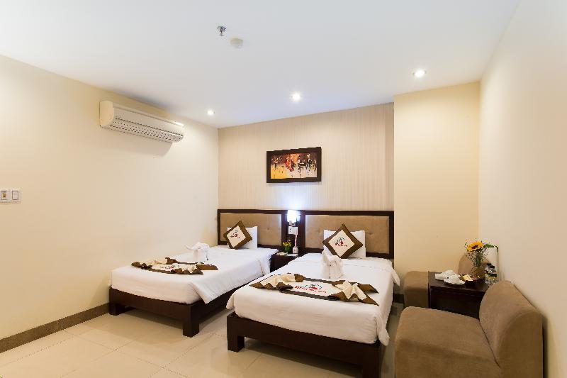 Hoang Sa Khách sạn 3*